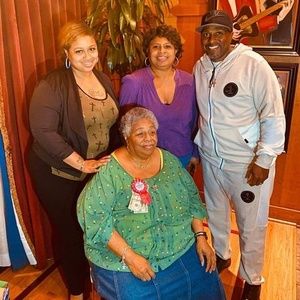 Meet your Posher, Barbara